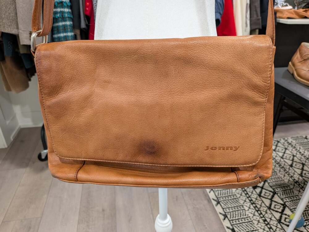 Vintage Jenny Cognac Made in Italy Leather Crossbody Bag